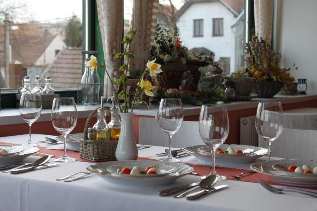 Hotel Vinohrad Milotice Luaran gambar